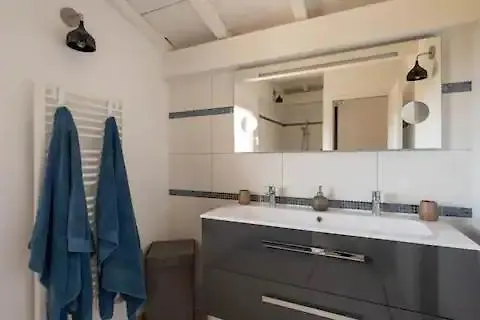 Myrte A Cirindinu Villa