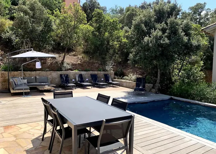 Myrte A Cirindinu Villa